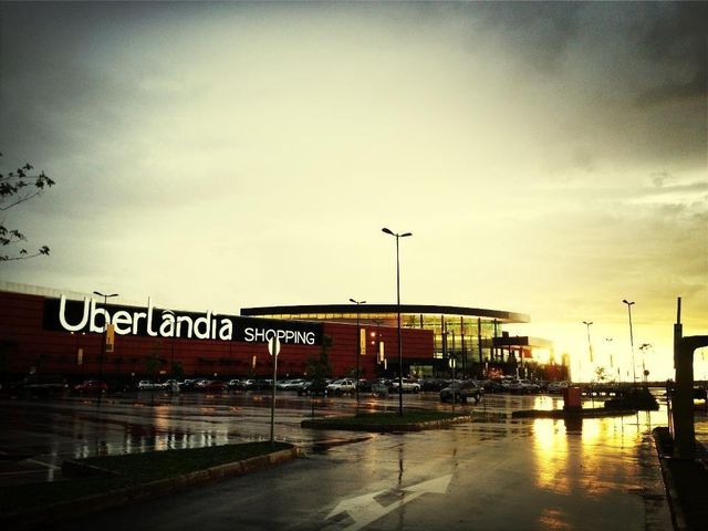 Uberlândia Shopping - Morada da Colina, Uberlândia, MG - Apontador
